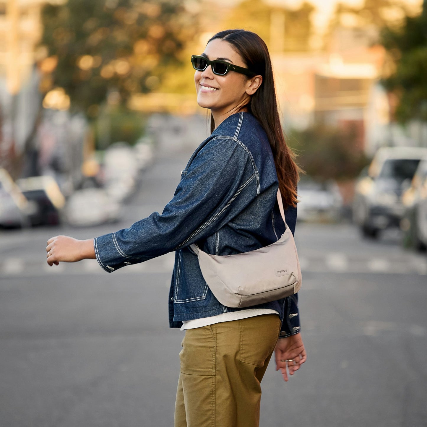 Laneway Crescent Bag 2.5L - US 8818