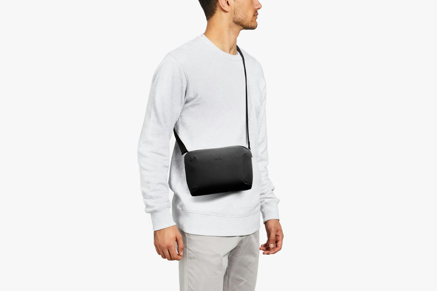 Venture Travel Crossbody - US 8589