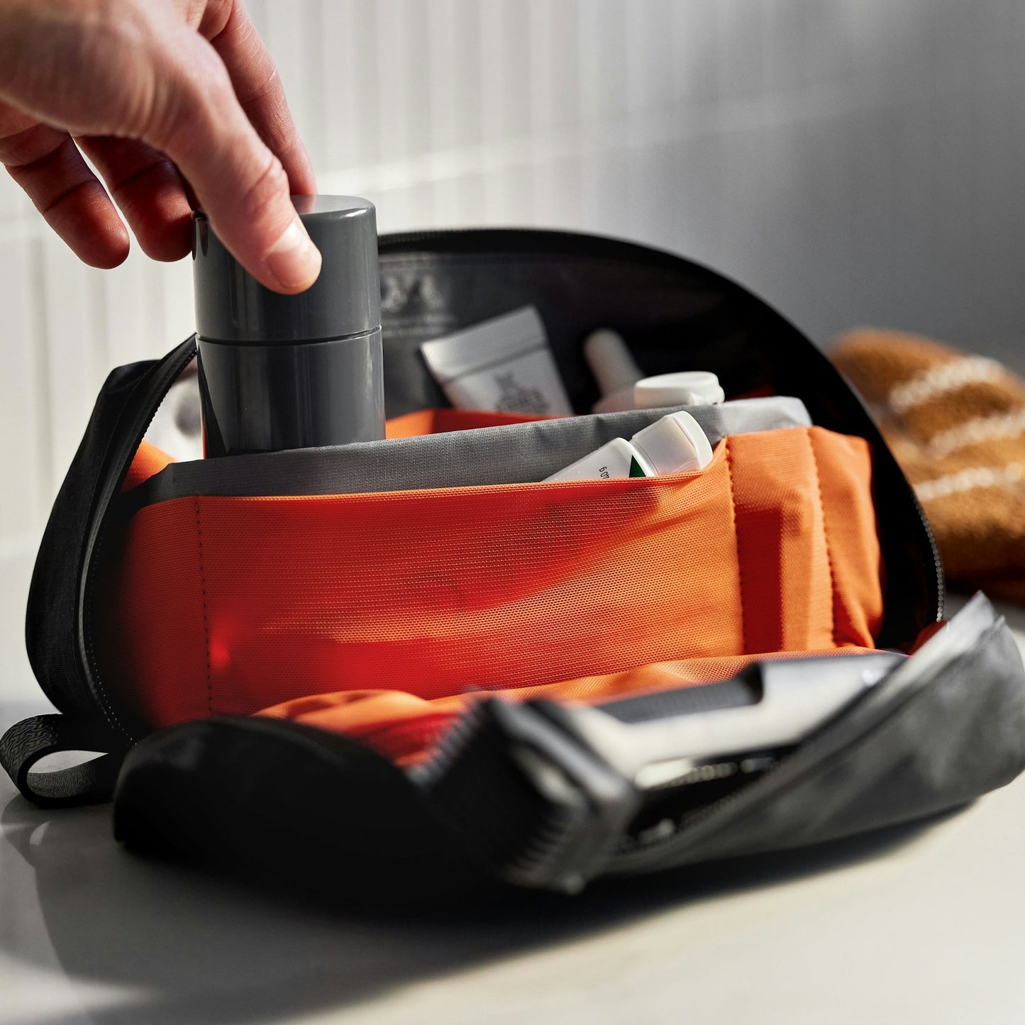 Toiletry Kit Plus - US 4848
