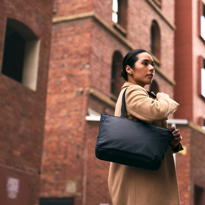 Tokyo Tote Compact - US 2106