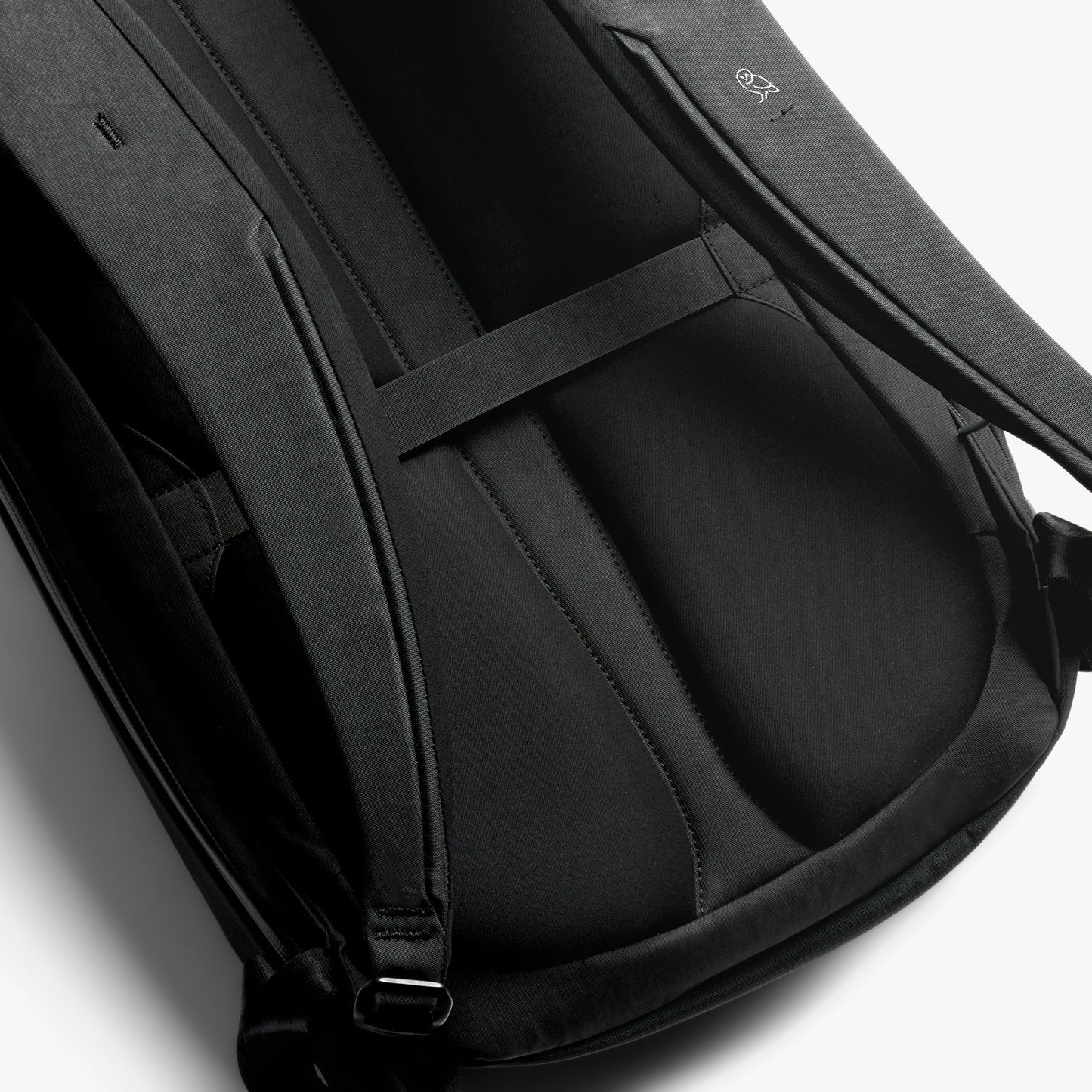 Venture Travel Pack 26L - US 6705