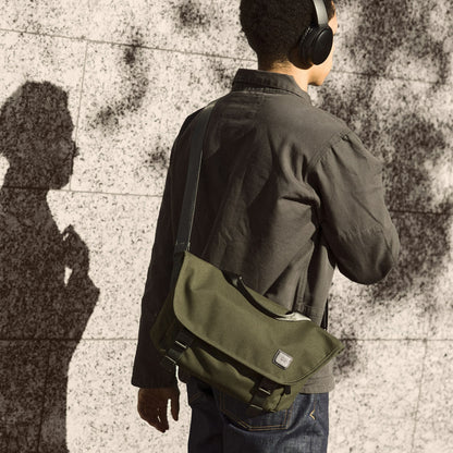 Classic Messenger - US 4165
