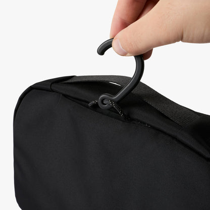 Hanging Toiletry Kit - US 3698