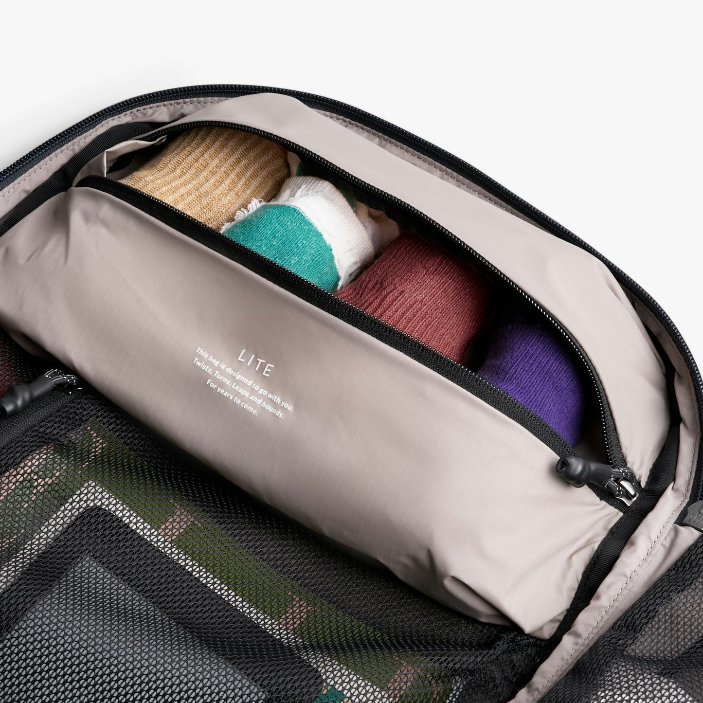 Lite Travel Pack 30L - US 5303