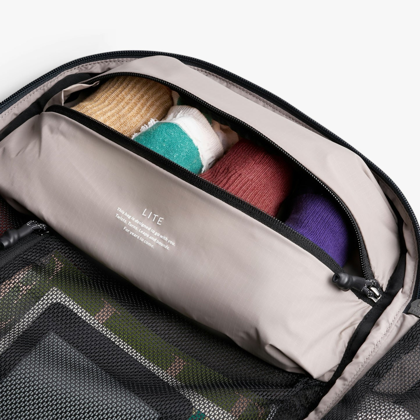 Lite Travel Pack 30L - US 9281