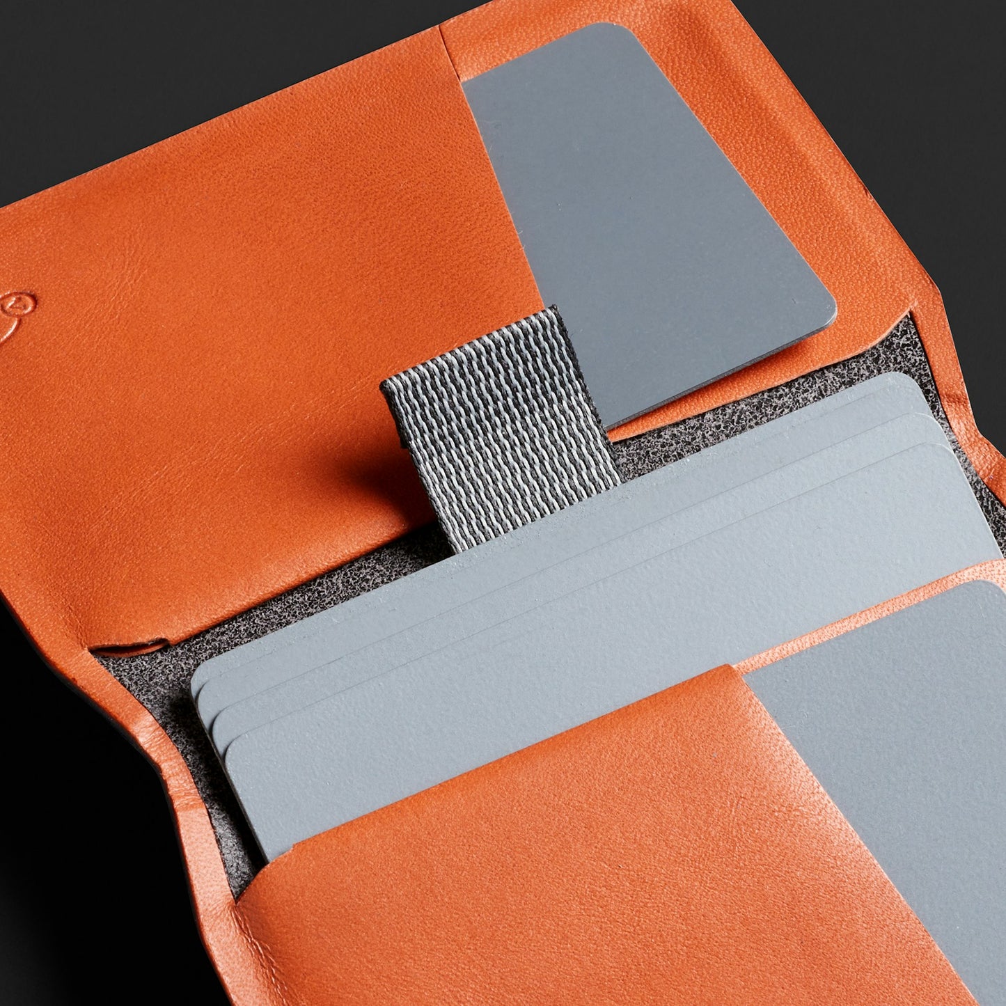 Apex Slim Sleeve - US 3390
