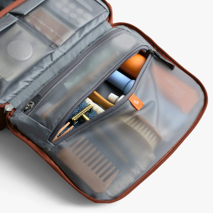 Hanging Toiletry Kit Plus - US 1329