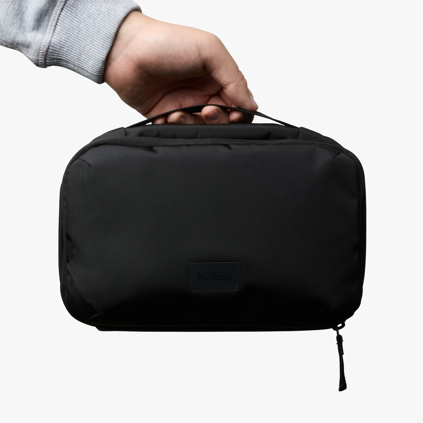 Hanging Toiletry Kit - US 3698