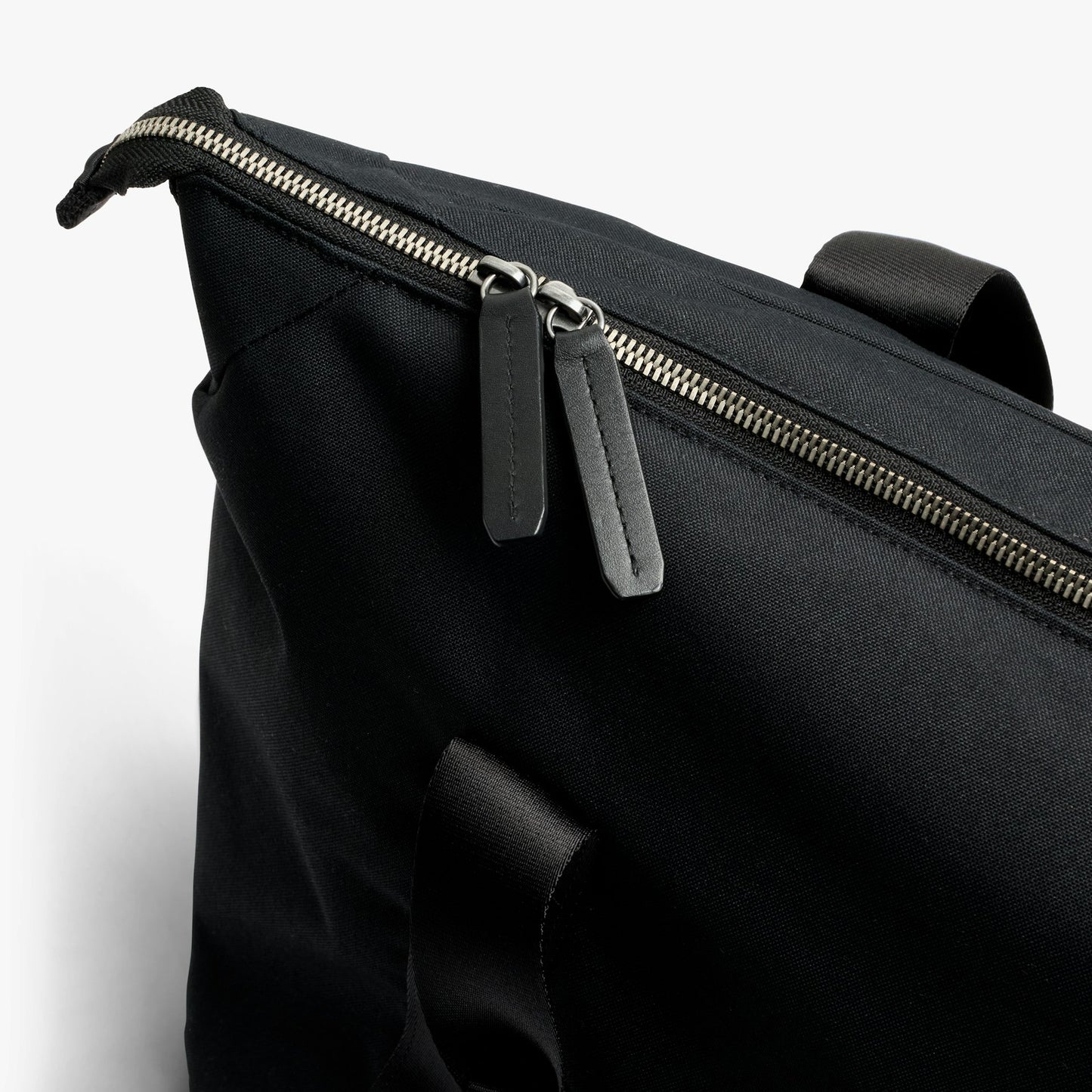 Classic Getaway Bag - US 1334