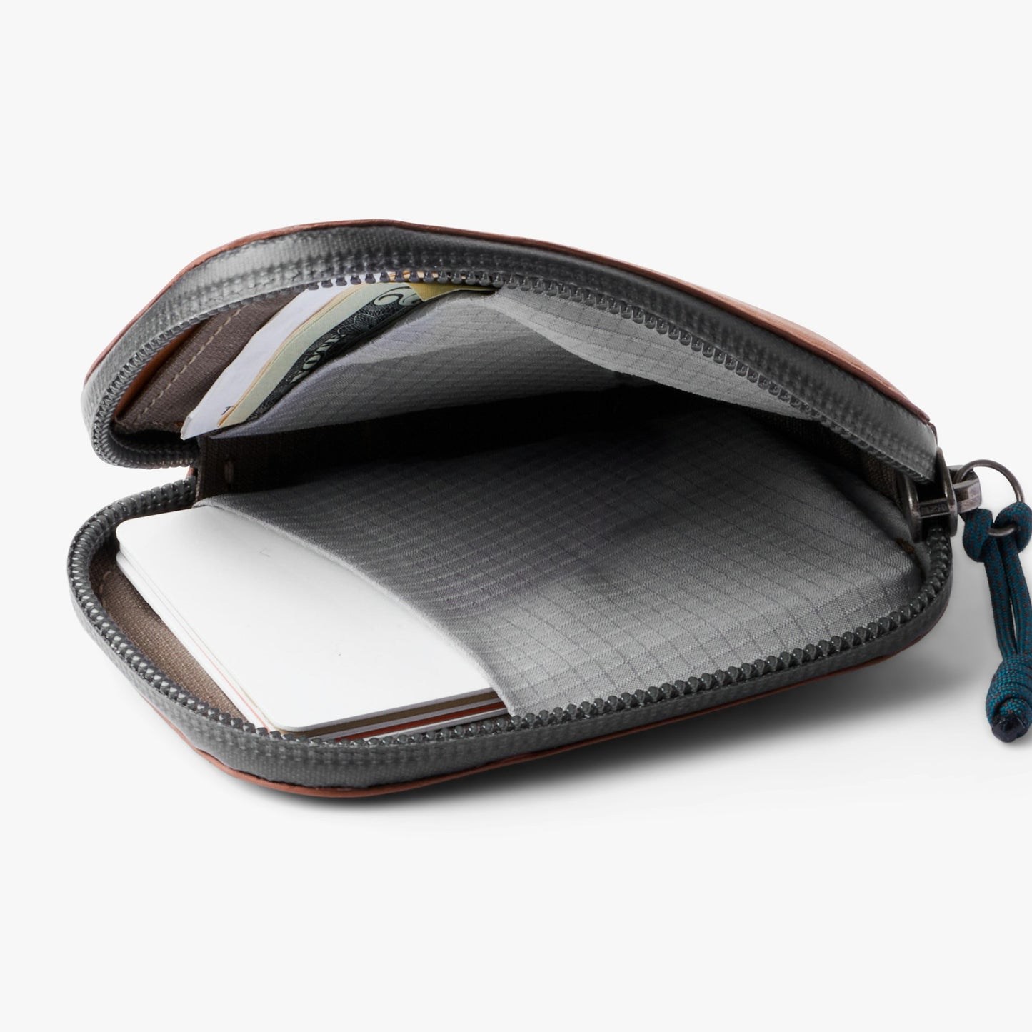 Venture Card Pocket - US 9620
